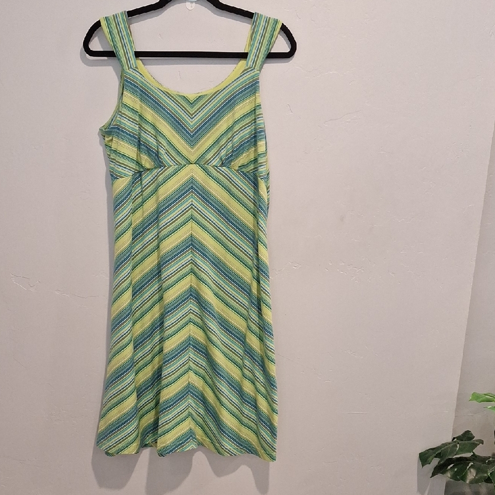 Royal Robbins Chevron Patterned Dress in Green and Blue